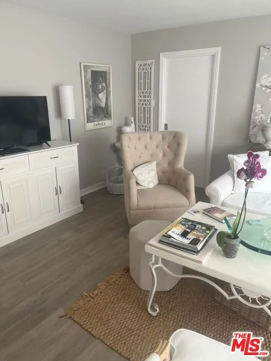 21 Via Marina #7 Marina del Rey, CA 90292