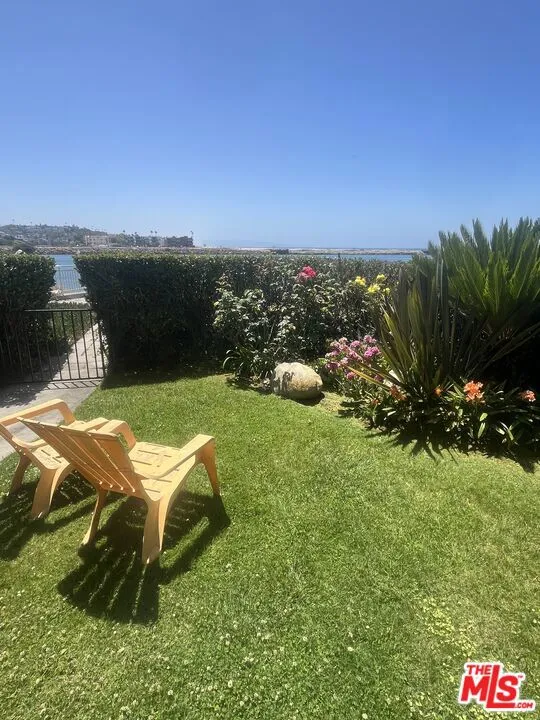21 Via Marina #7 Marina del Rey, CA 90292