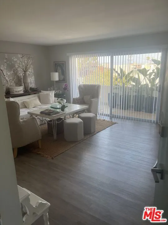 21 Via Marina #7 Marina del Rey, CA 90292