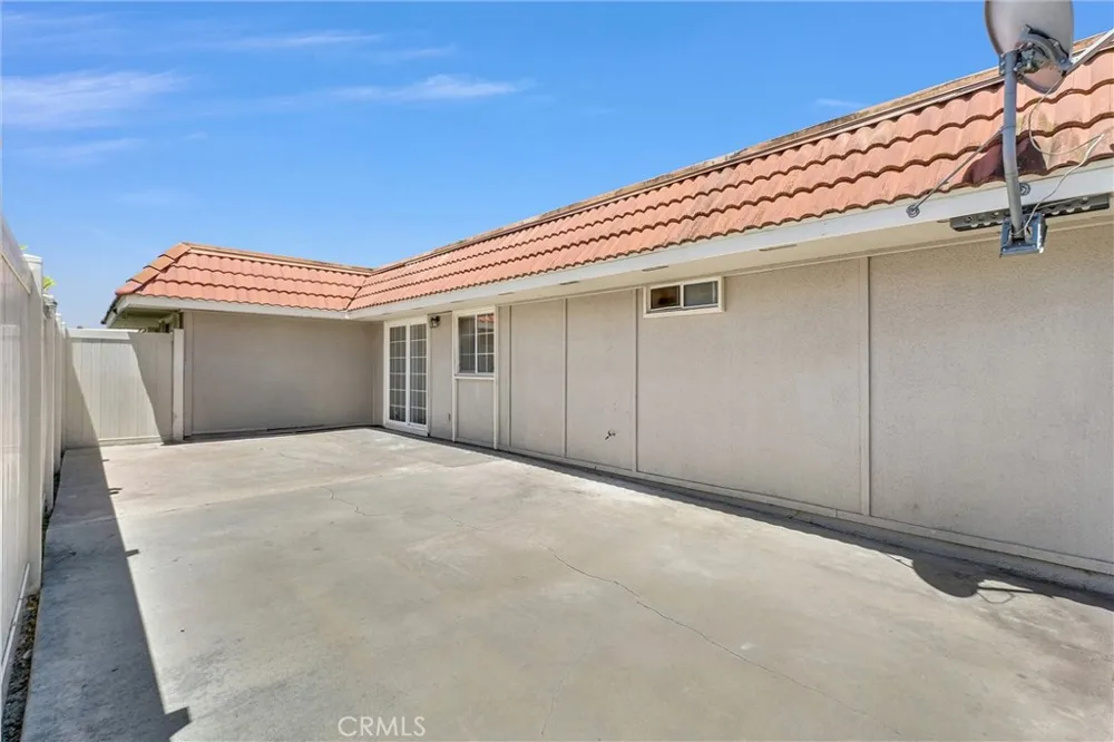 24801 Via San Marco Aliso Viejo, CA 92656