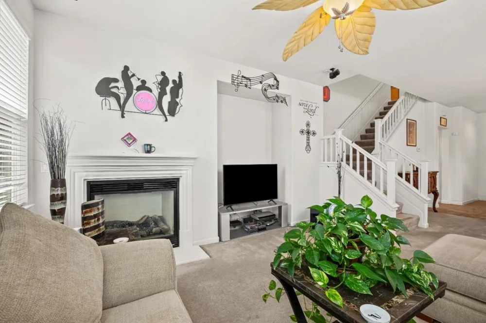 7934 Kipling Circle Gilroy, CA 95020