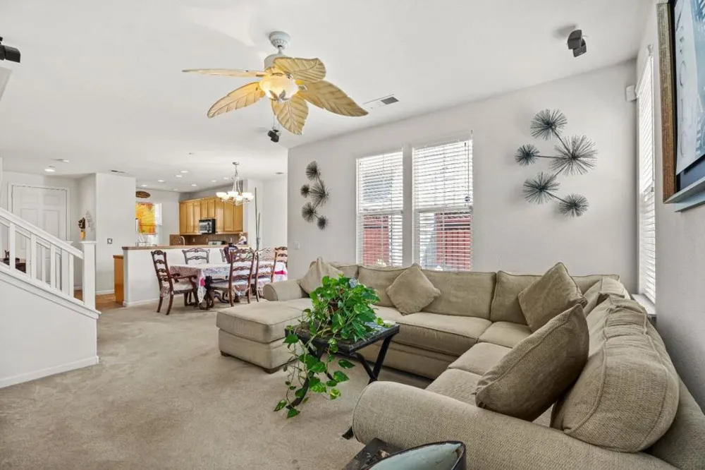 7934 Kipling Circle Gilroy, CA 95020