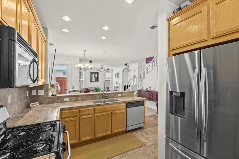 7934 Kipling Circle Gilroy, CA 95020