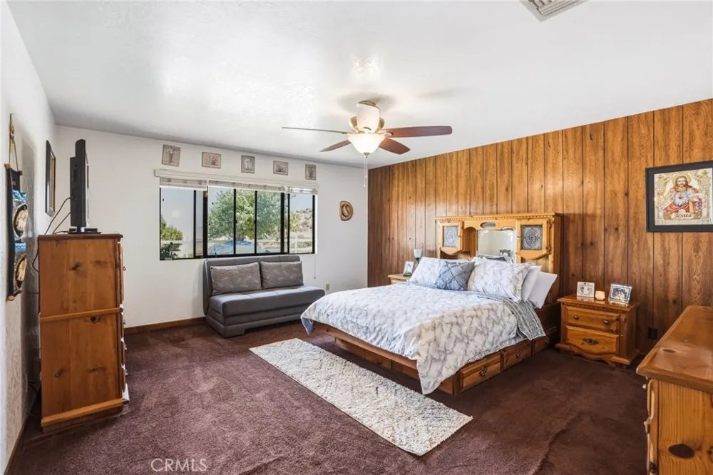 1661 Twin Butte Acton, CA 93551