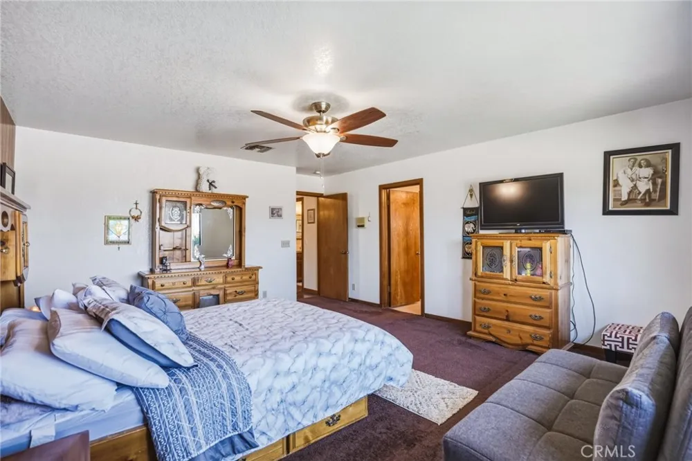 1661 Twin Butte Acton, CA 93551