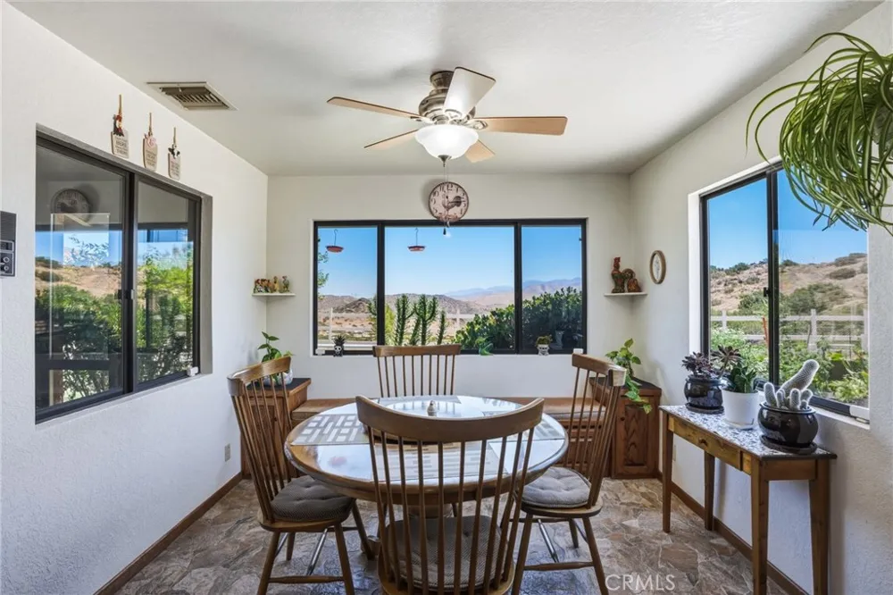 1661 Twin Butte Acton, CA 93551