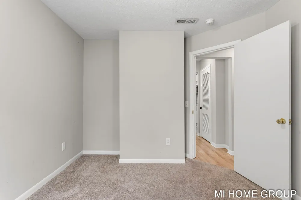 14581 Riley Street Park Township, MI 49424