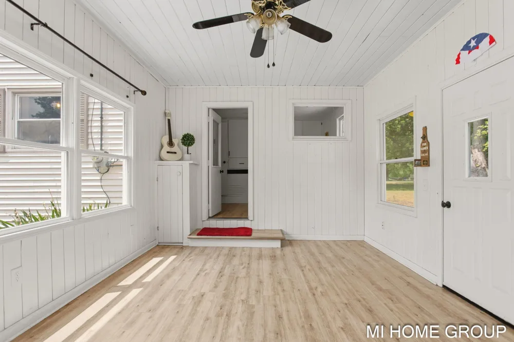 14581 Riley Street Park Township, MI 49424