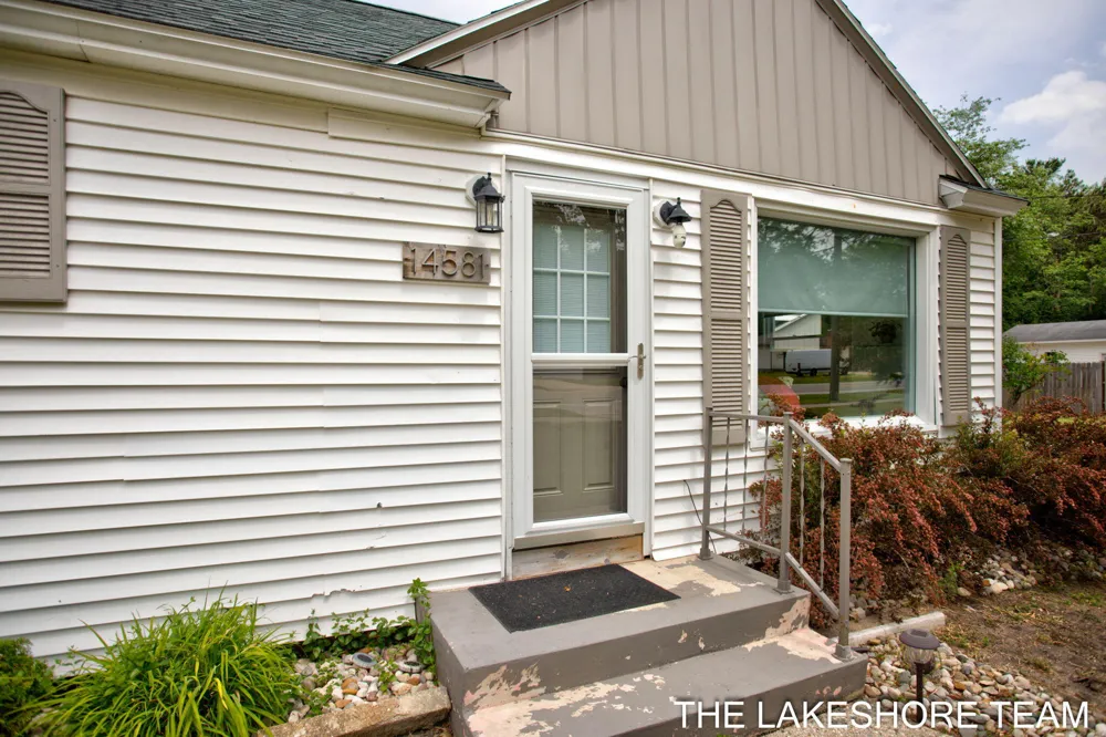 14581 Riley Street Park Township, MI 49424