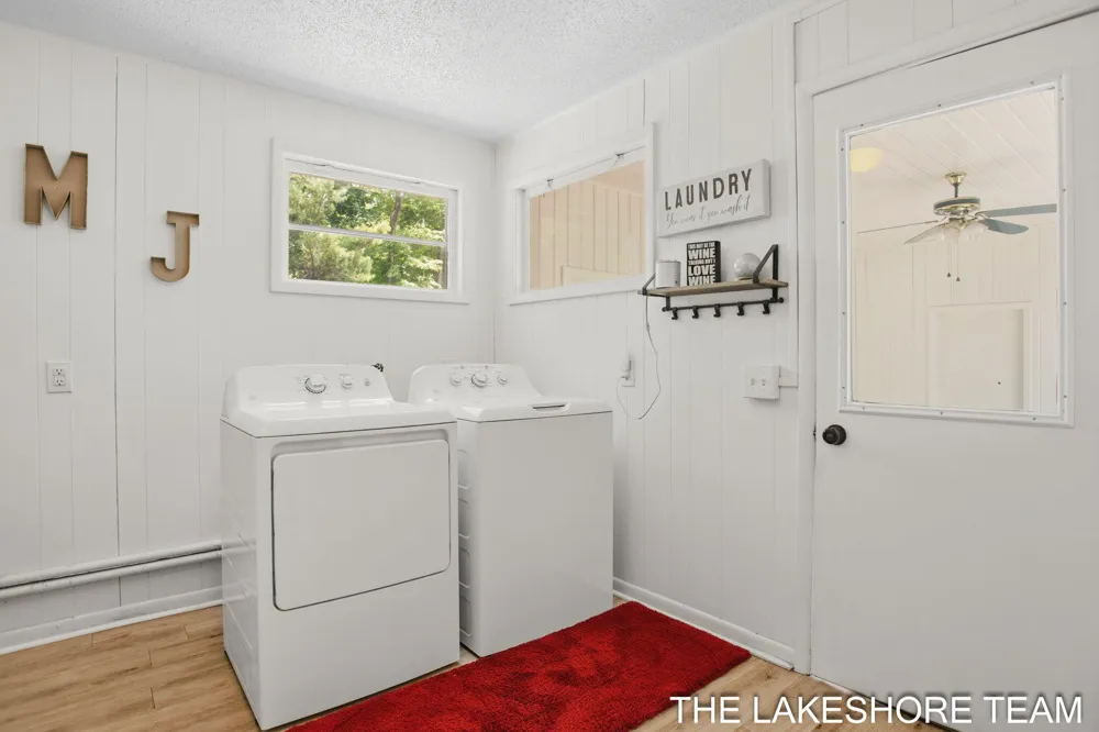14581 Riley Street Park Township, MI 49424