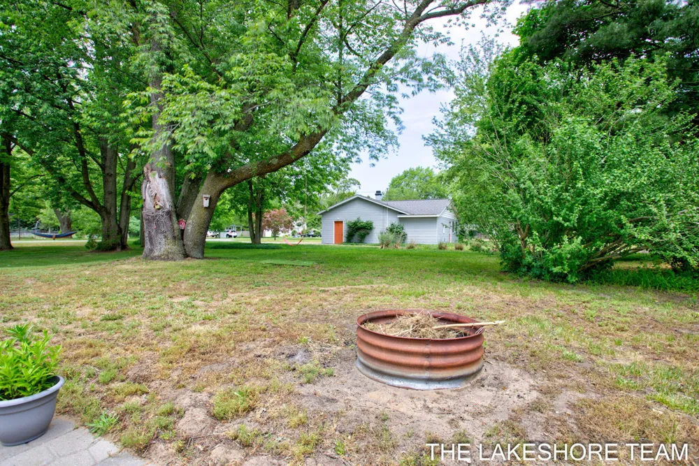 14581 Riley Street Park Township, MI 49424