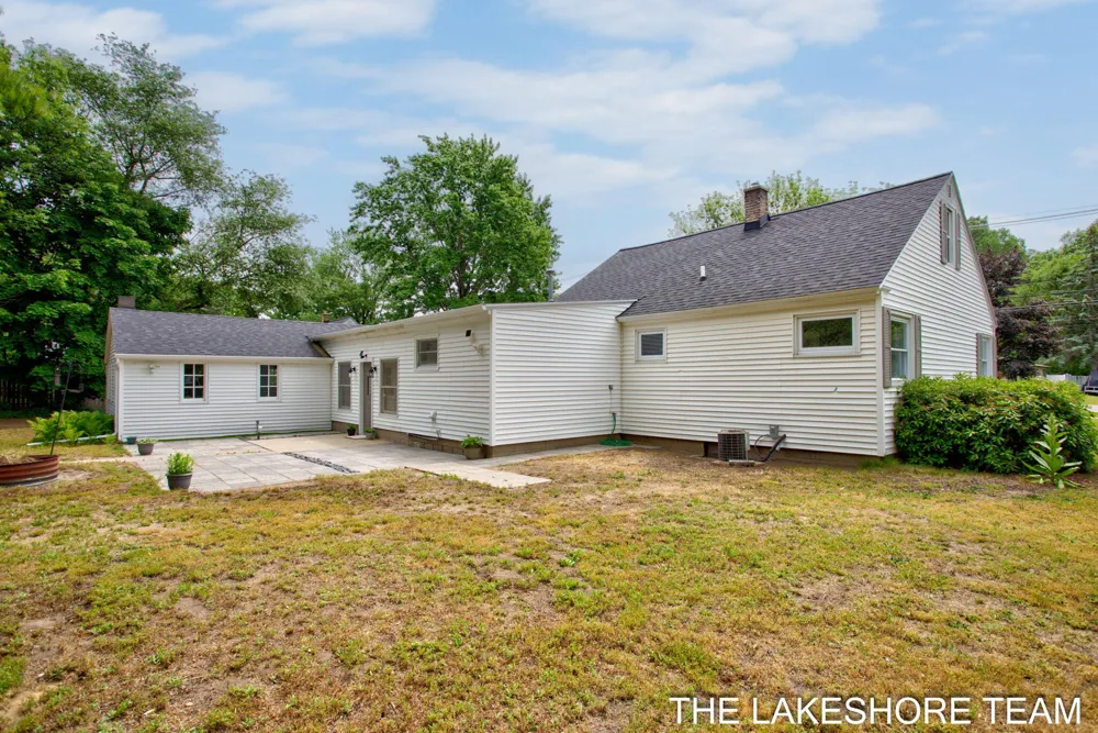 14581 Riley Street Park Township, MI 49424