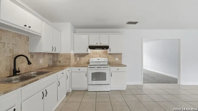 4747 Swann Ln Kirby, TX 78219