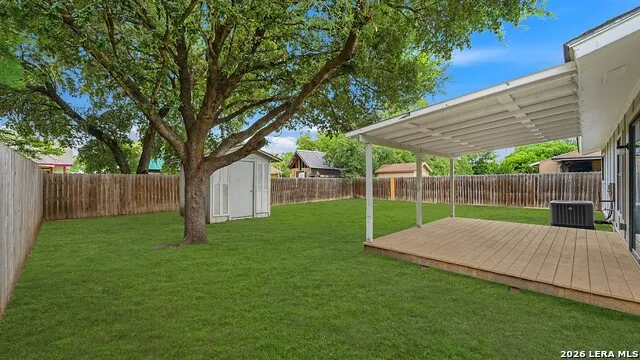 4747 Swann Ln Kirby, TX 78219