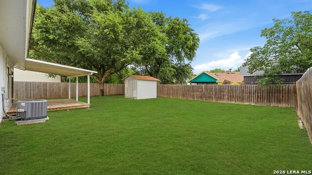 4747 Swann Ln Kirby, TX 78219