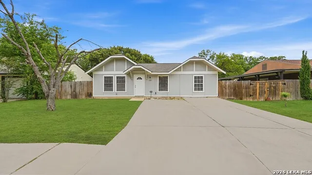 4747 Swann Ln Kirby, TX 78219