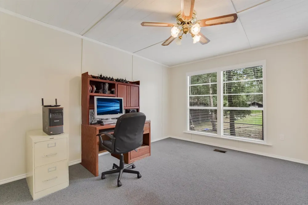 124 Broken Bow Road La Grange, TX 78945