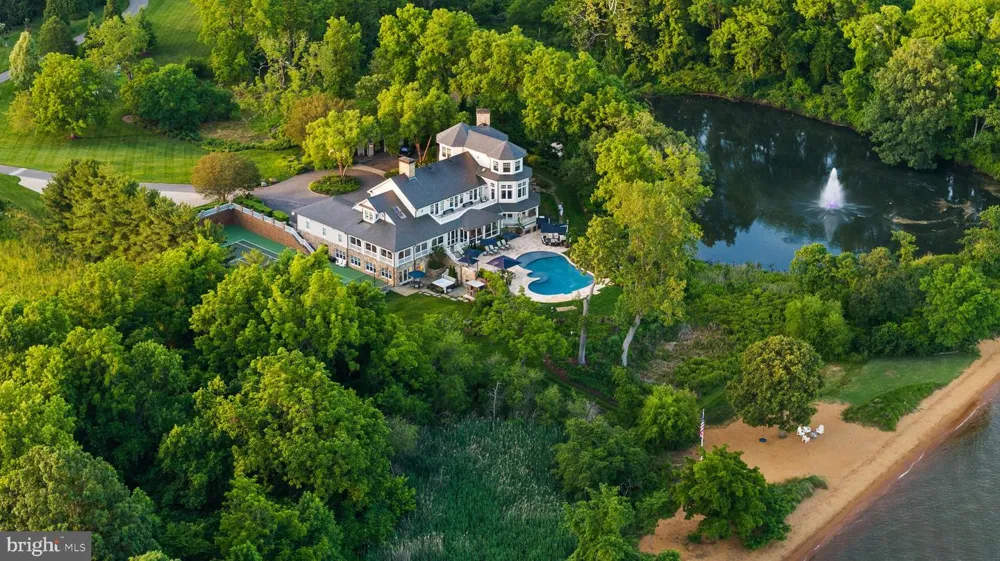 2045 MAIDSTONE FARM ROAD Annapolis, MD 21409