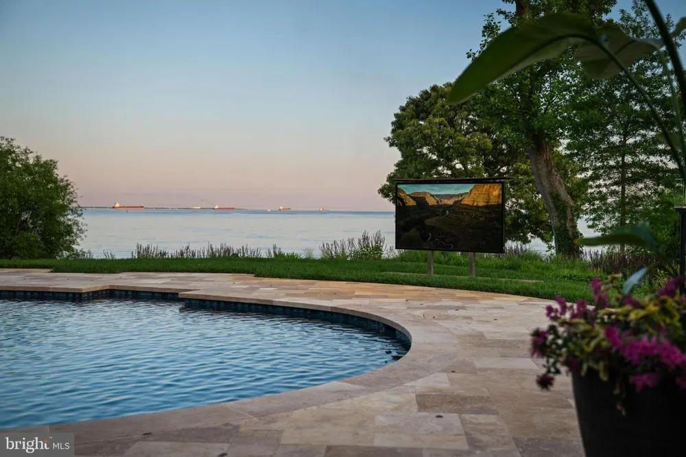 2045 MAIDSTONE FARM ROAD Annapolis, MD 21409