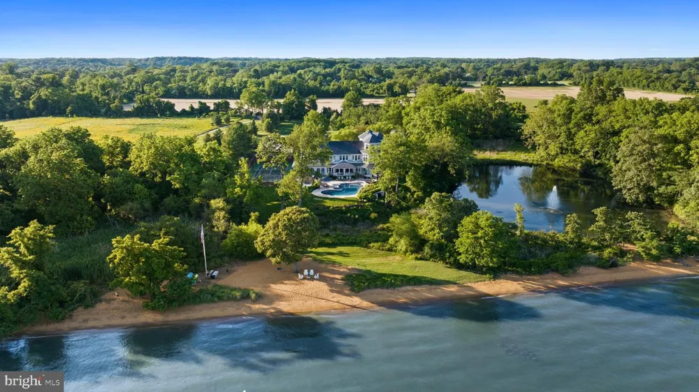 2045 MAIDSTONE FARM ROAD Annapolis, MD 21409
