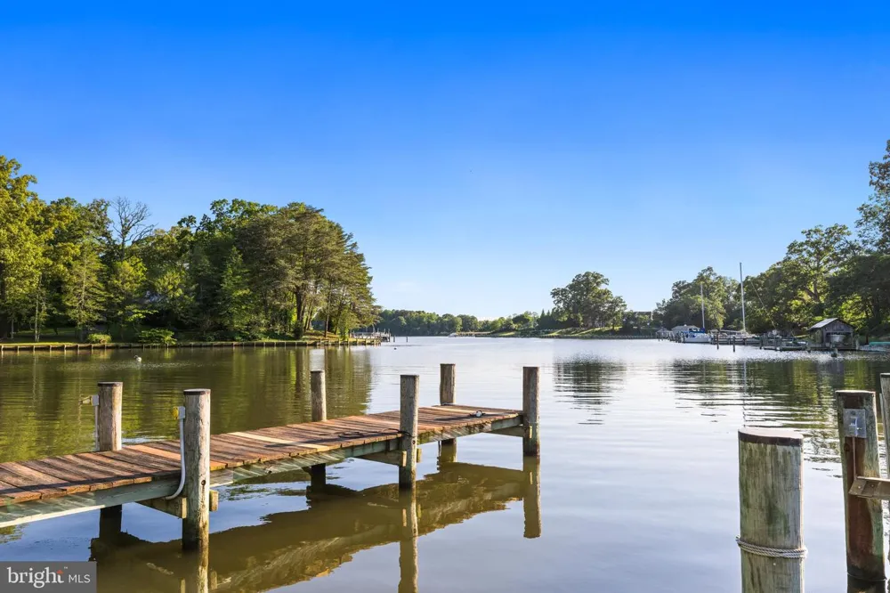 2045 MAIDSTONE FARM ROAD Annapolis, MD 21409