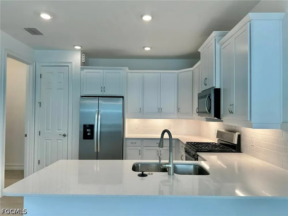 Blue Heron Lane Punta Gorda, FL 33982