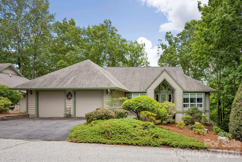 129 FOREST VIEW DRIVE Flat Rock, NC 28731