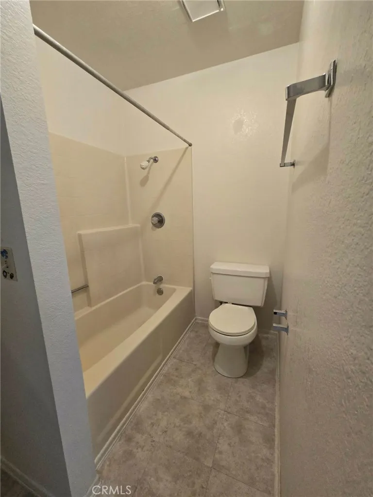 25391 Bejoal Barstow, CA 92311