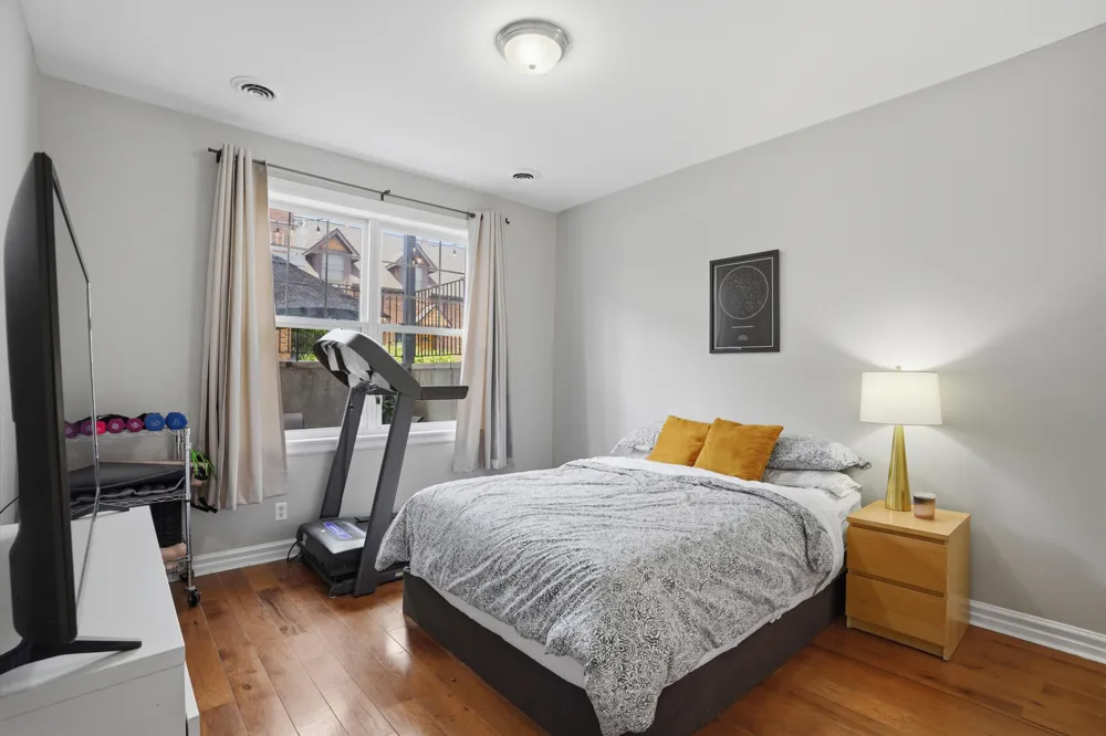 429 E Ferry Street ##8 Detroit, MI 48202