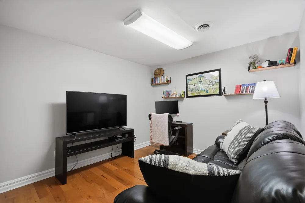 429 E Ferry Street ##8 Detroit, MI 48202