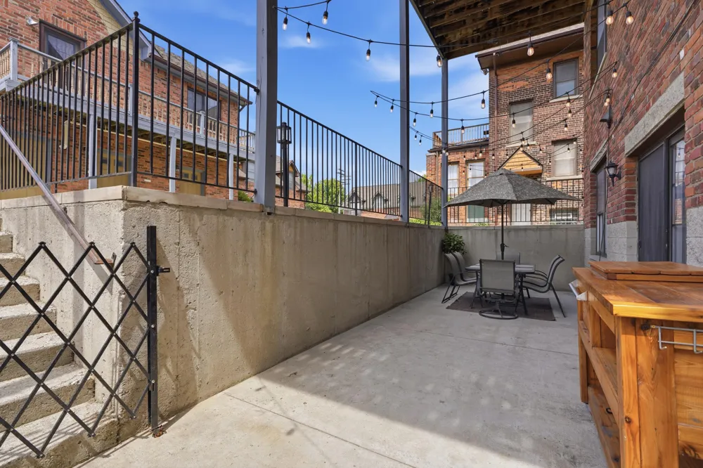 429 E Ferry Street ##8 Detroit, MI 48202