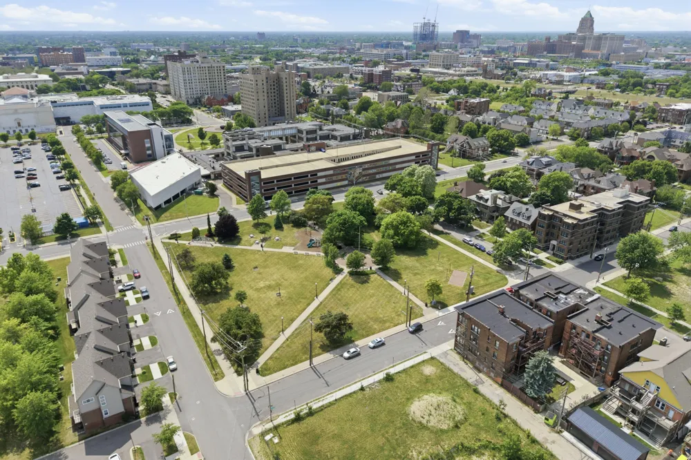 429 E Ferry Street ##8 Detroit, MI 48202