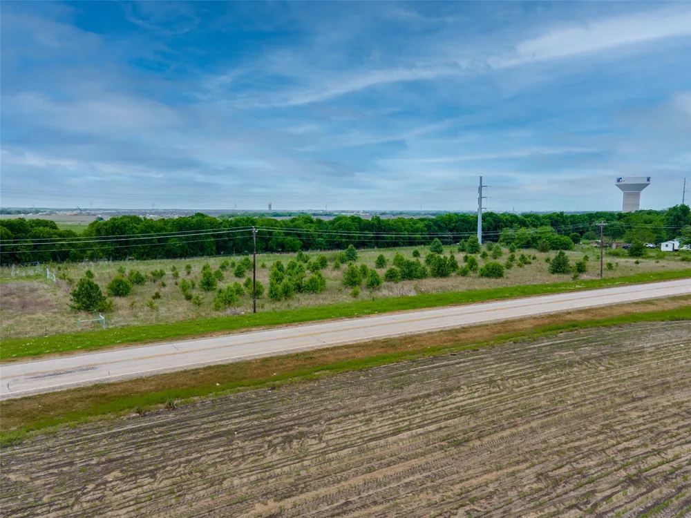 6407 State Highway 66 Royse City, TX 75189