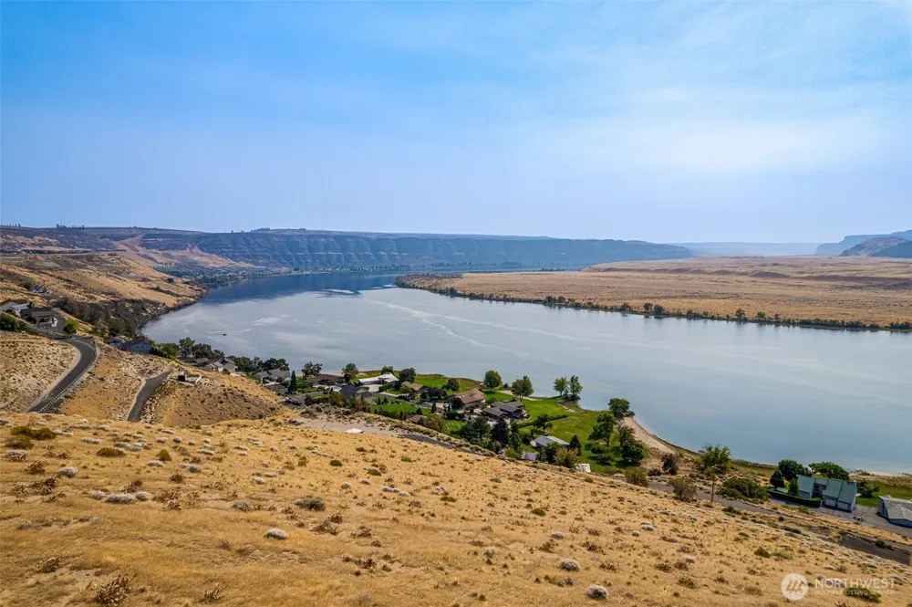 17 Basalt View #98848 Quincy, WA 98848