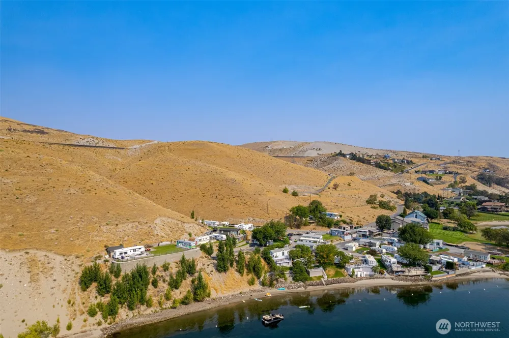 17 Basalt View #98848 Quincy, WA 98848