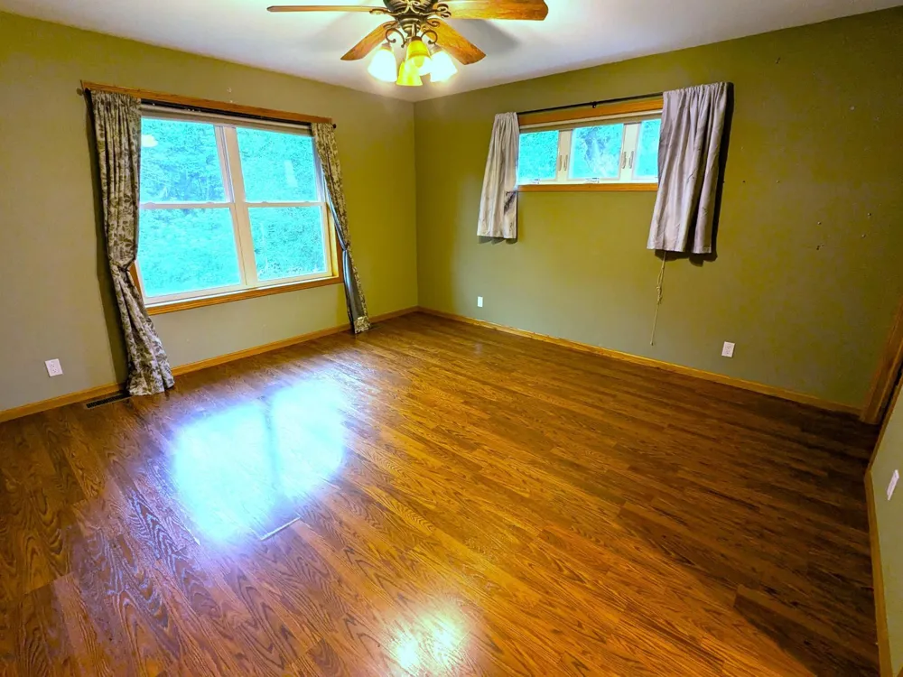 24082 Homer Valley Road Winona, MN 55987
