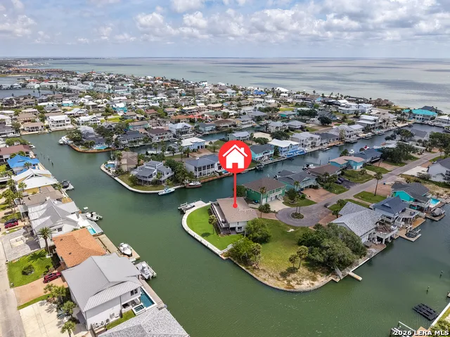 29 Whooping Crane Ln Rockport, TX 78382