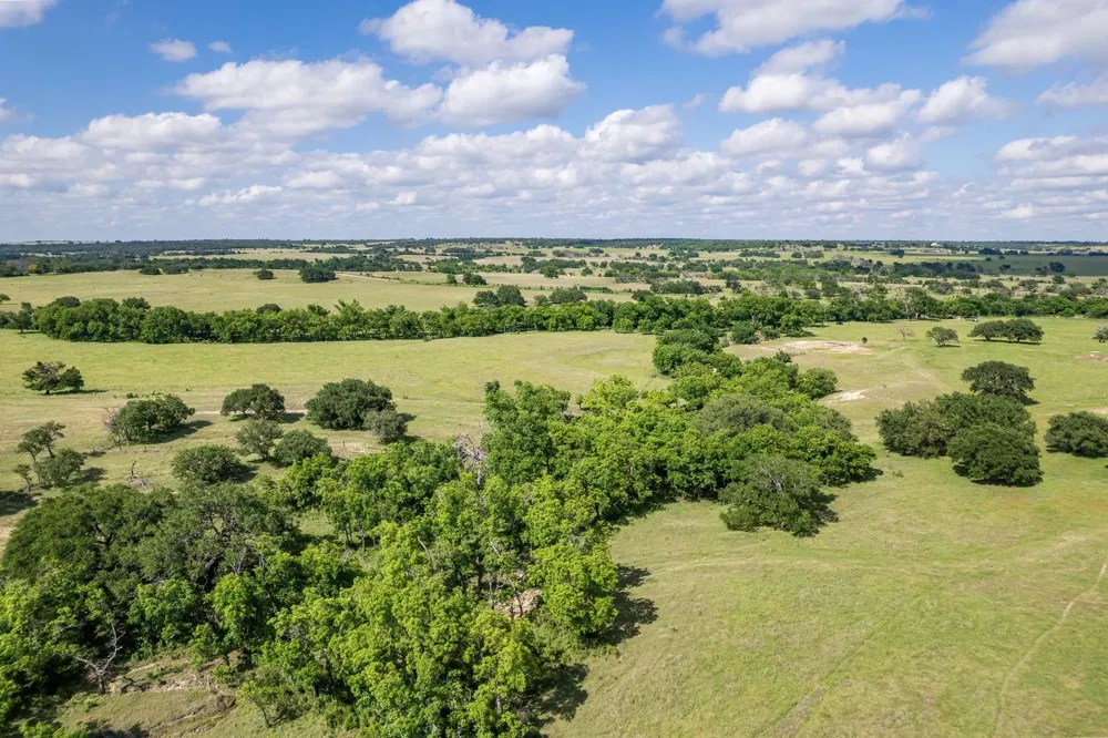 1385 County Road 536 Hamilton, TX 76531
