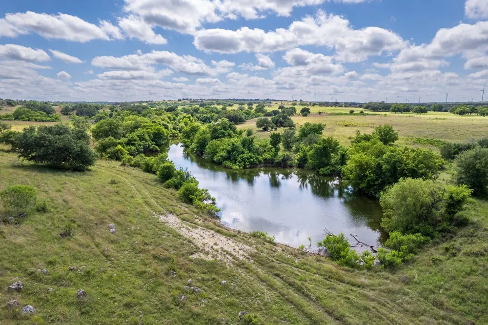 1385 County Road 536 Hamilton, TX 76531