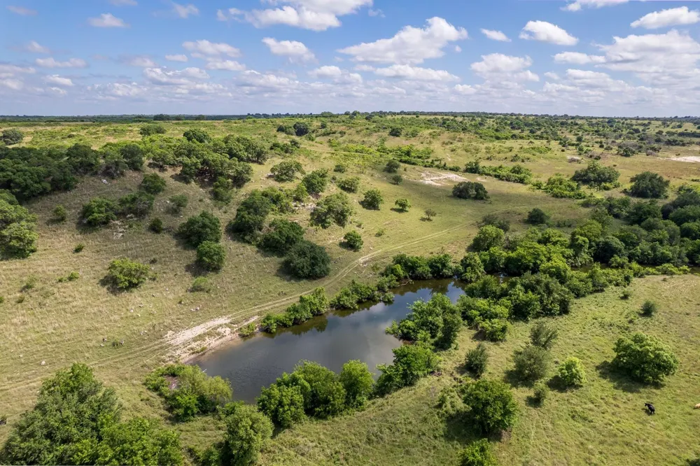 1385 County Road 536 Hamilton, TX 76531