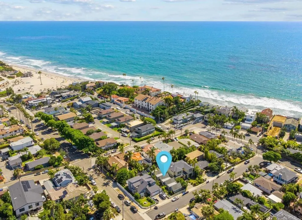 215 Lolita Street Encinitas, CA 92024