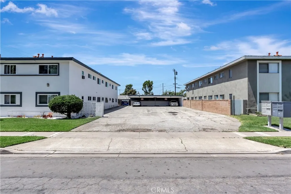 12221 Peacock Court Garden Grove, CA 92841