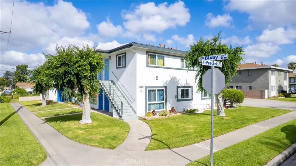 12221 Peacock Court Garden Grove, CA 92841
