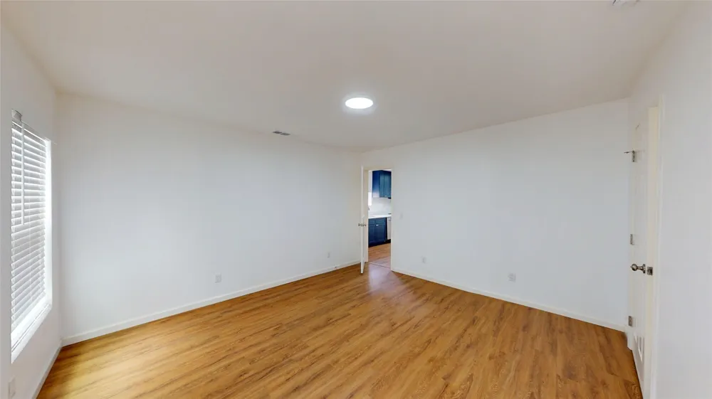 1404 E Polk Street Paris, TX 75460