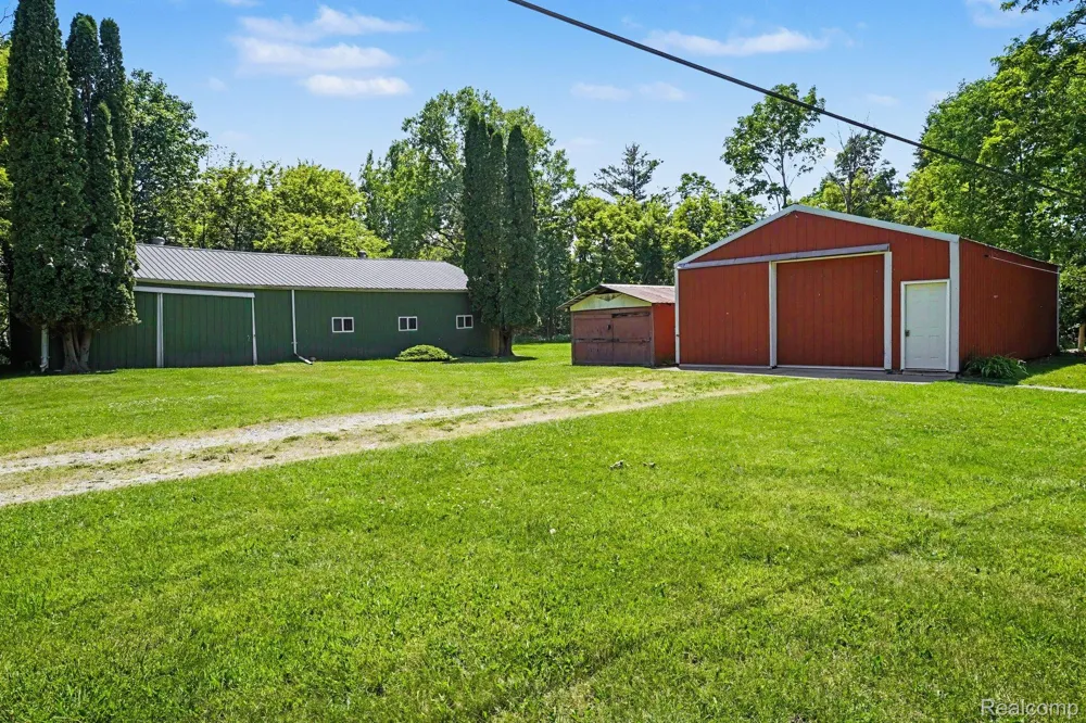 3931 S Shore Drive Elba Township, MI 48446