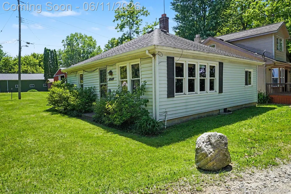3931 S Shore Drive Elba Township, MI 48446