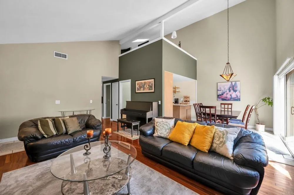 3624 White Sage Lane San Diego, CA 92105