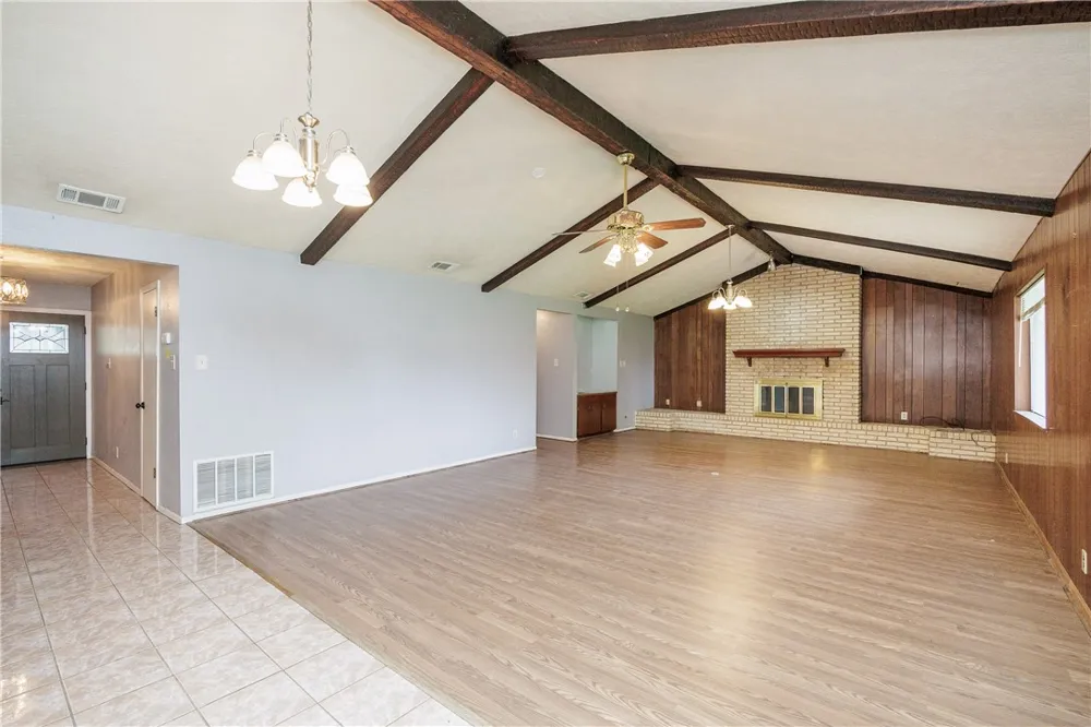 1101 Jefferson Street Alice, TX 78332
