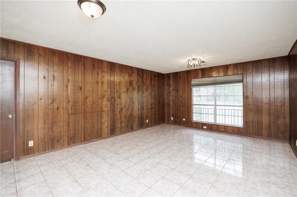 1101 Jefferson Street Alice, TX 78332