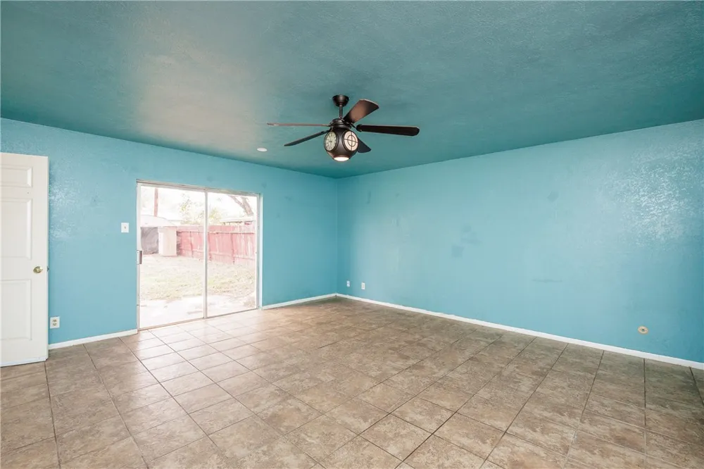 1101 Jefferson Street Alice, TX 78332